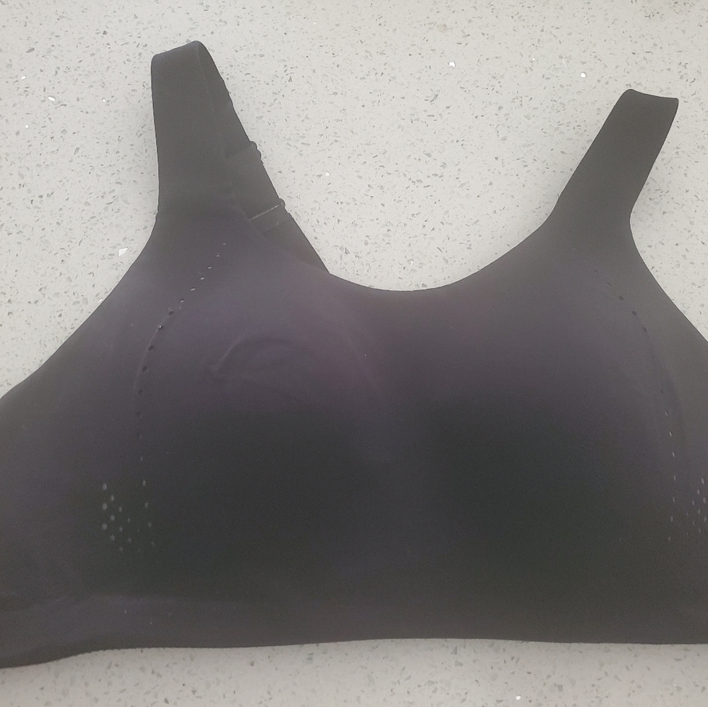 Lululemon AirSupport bra 38D